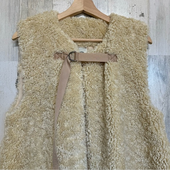 Anthropologie Akemi & Kin Alonna Cream Sherpa Teddy Vest One Size - Picture 3 of 12